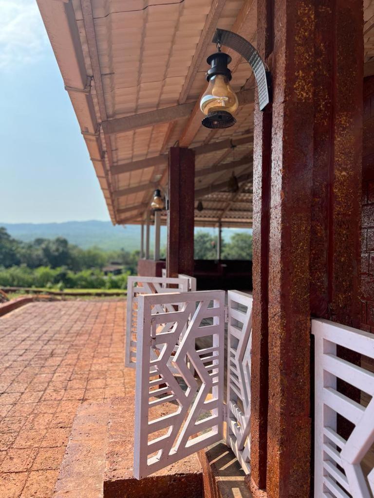 Villa K Hill House Amboli  Exterior foto